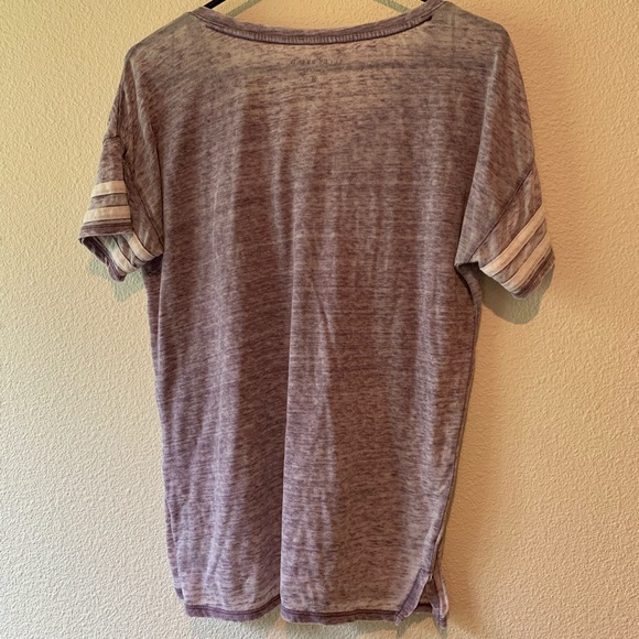 Lucky Raglan Top - Picture 3 of 5